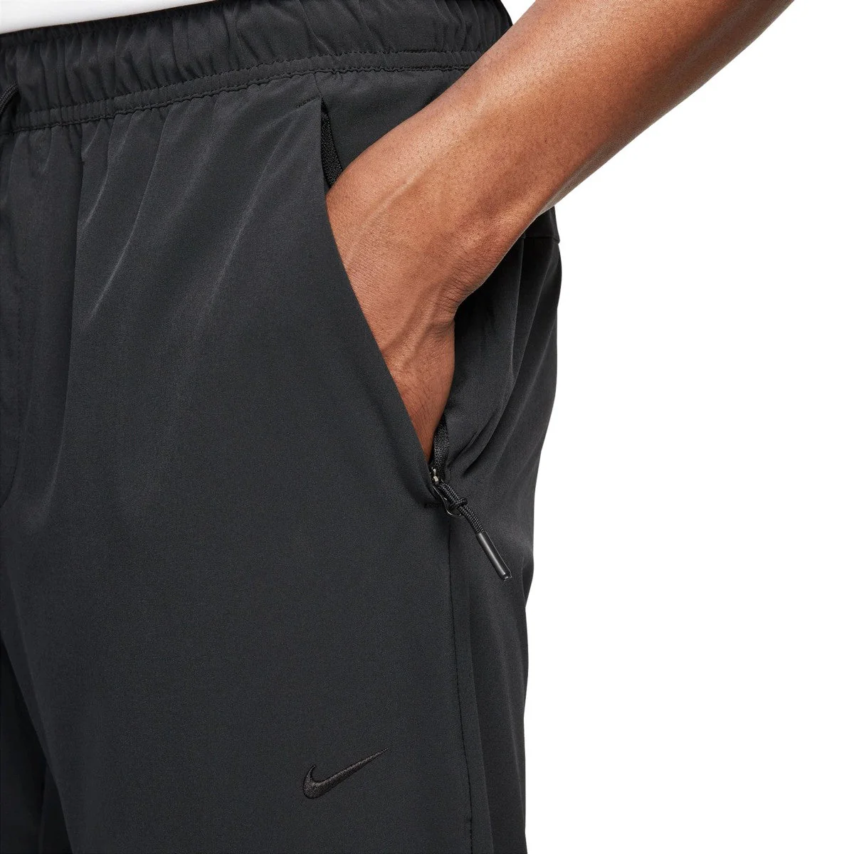 Nike Men's Dri-Fit Unlimited Tapered Pants - Image 5