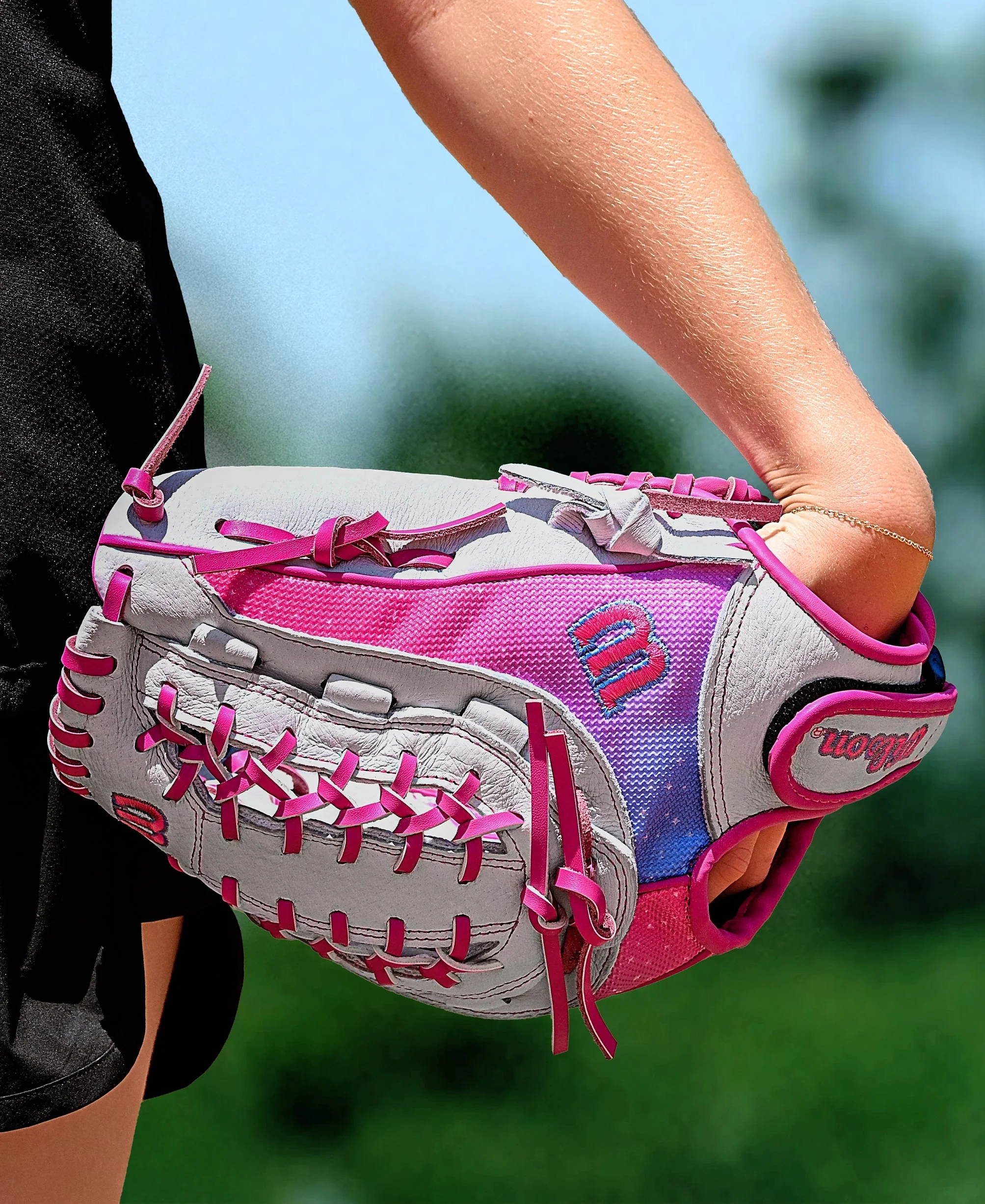 Wilson Flash 12" Fastpitch Glove - Image 5