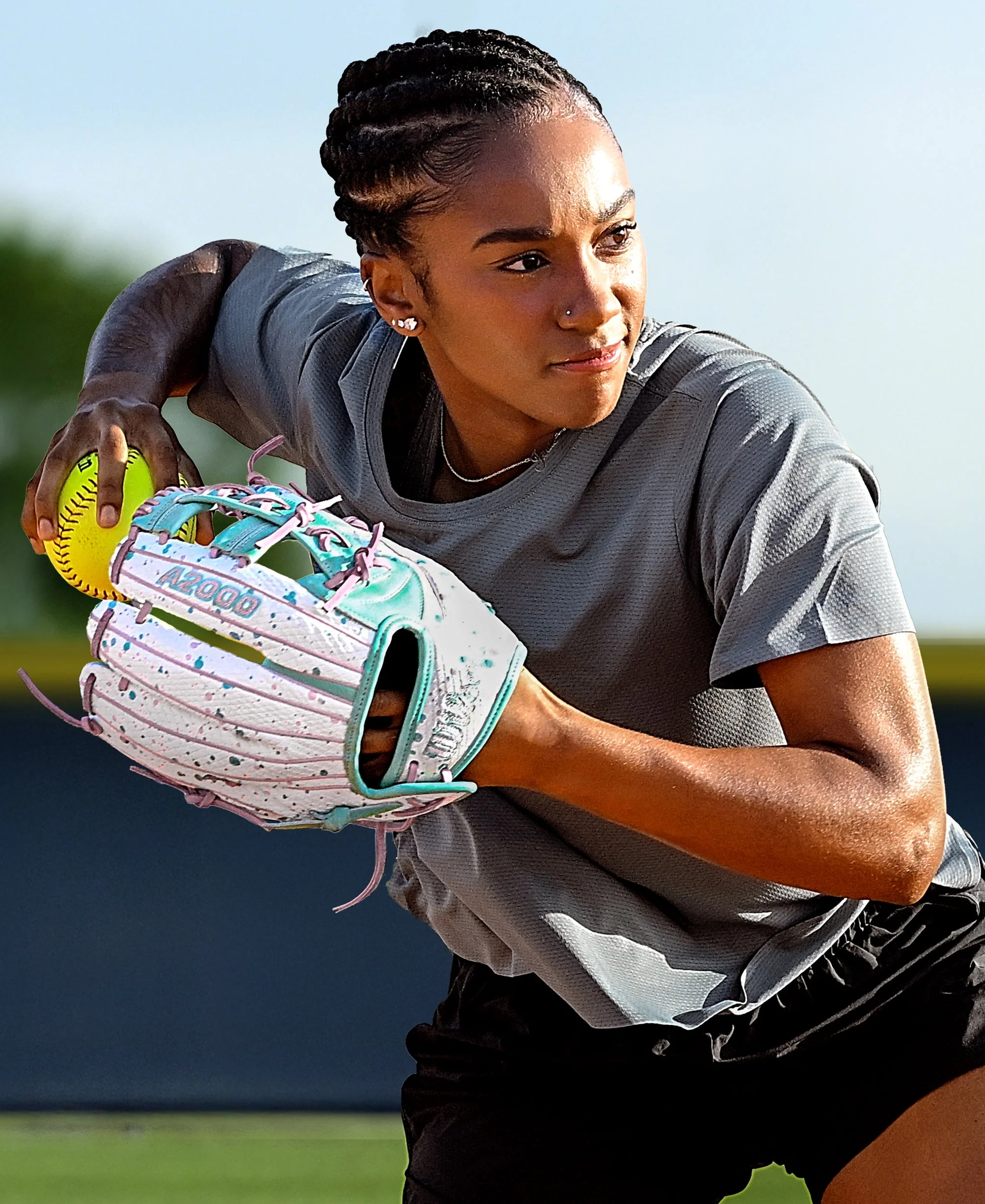 Wilson Winter 2025 A2000 FP75 SuperSkin Model 11.75" Infield Fastpitch Glove - Image 2