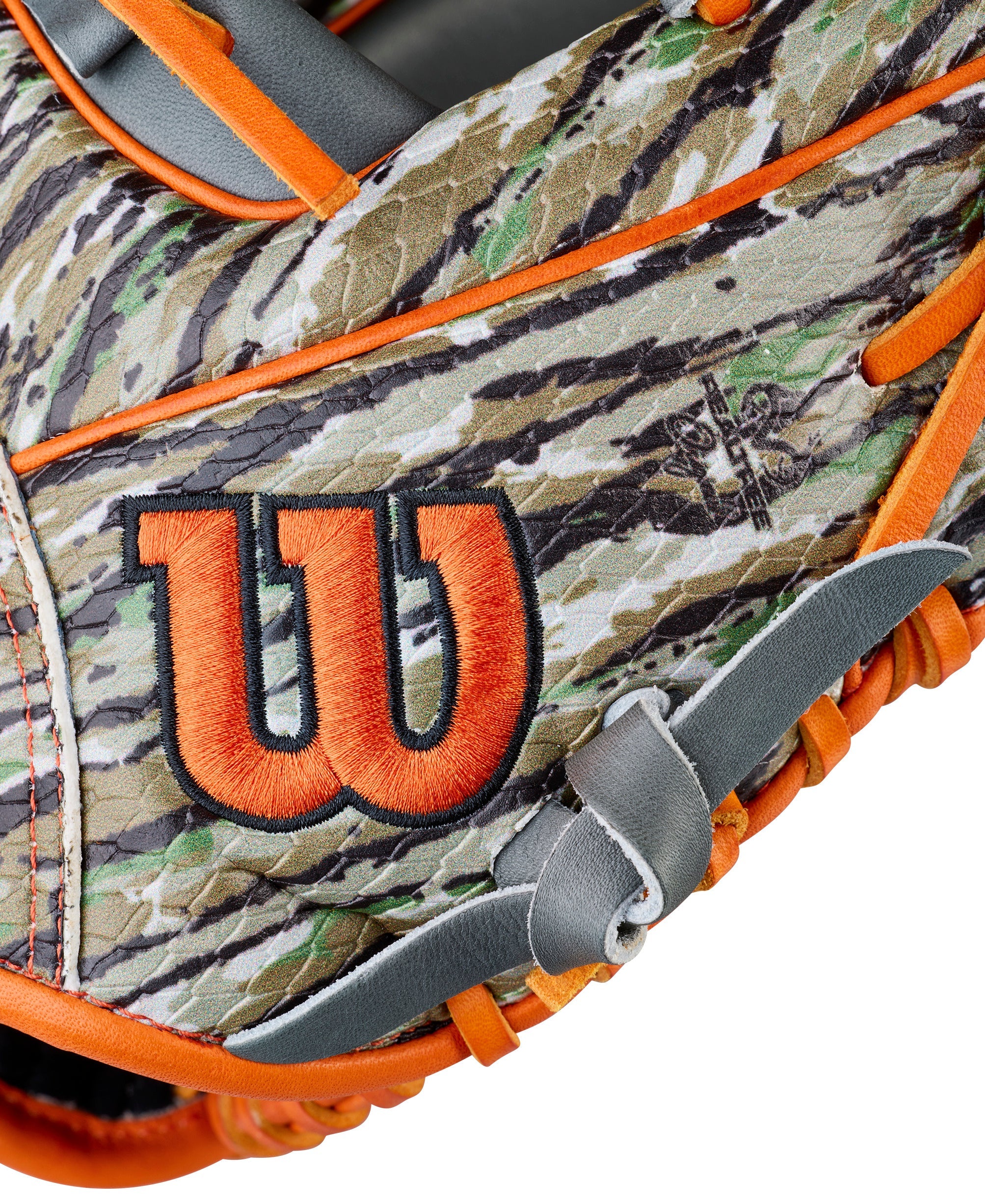 Wilson Winter 2025 A2000 SuperSkin Gunnar Henderson Game Model 11.75" Infield Baseball Glove - Image 11